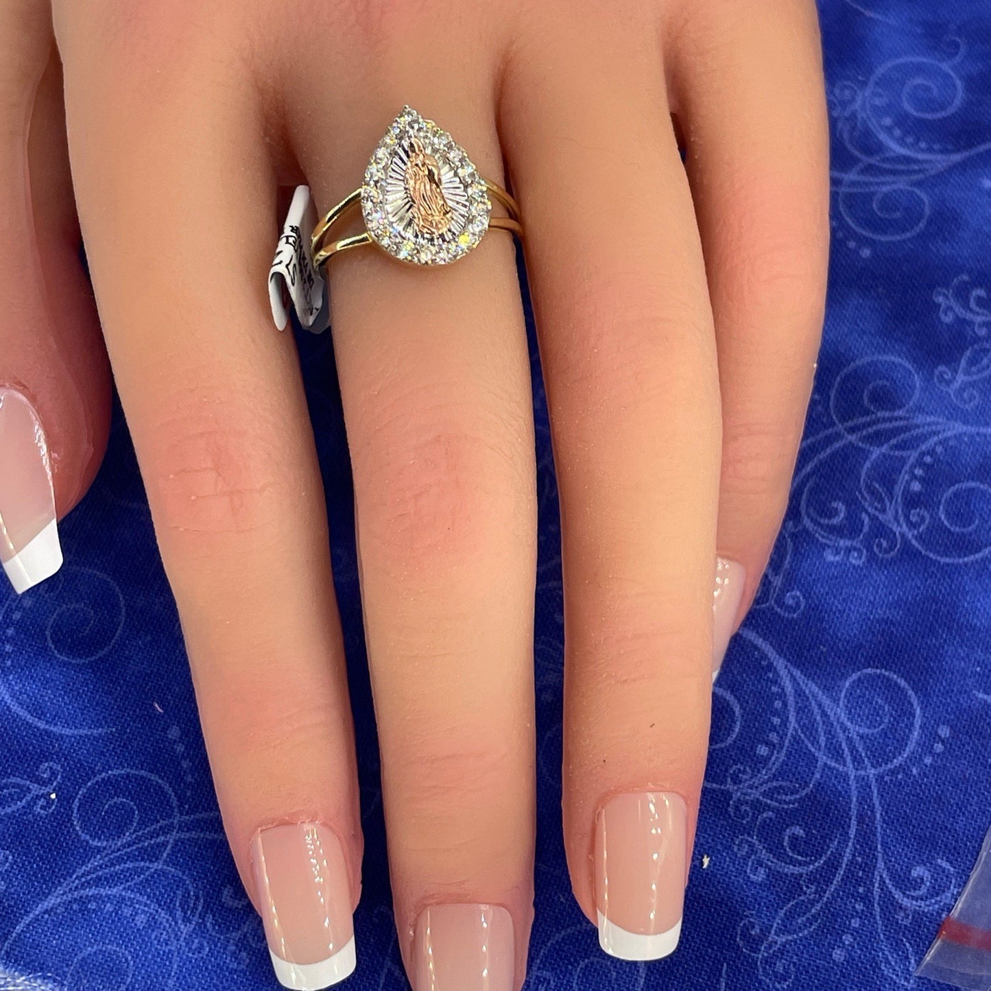 10k Tri Color Gold Pear Diamond Virgin Mary Ring 2.36g .5CTW Size 73