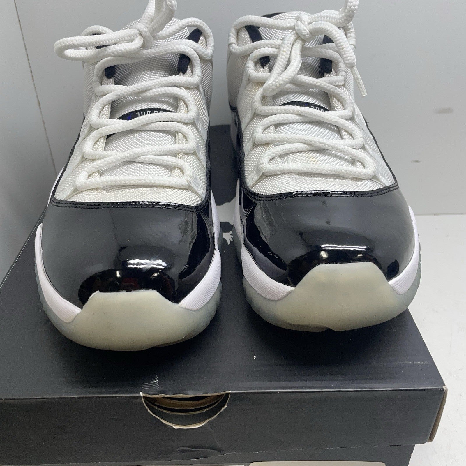 Size 11.5 - Air Jordan 11 Retro Low Concord4