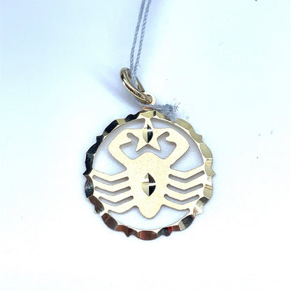 14K Yellow Gold Round Crab Pendant 1.20g0