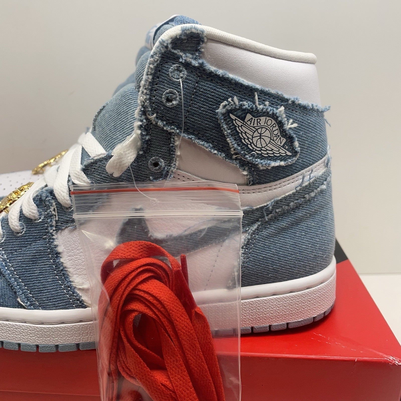 Size 9 - Jordan 1 High OG Denim 20227