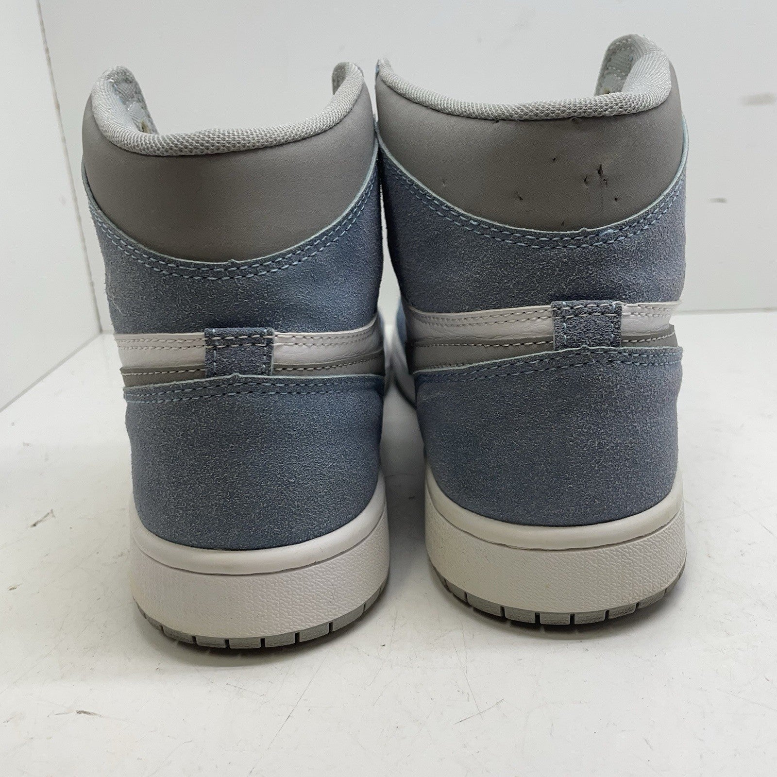 Size 12 - Jordan 1 Retro OG High Hyper Royal9