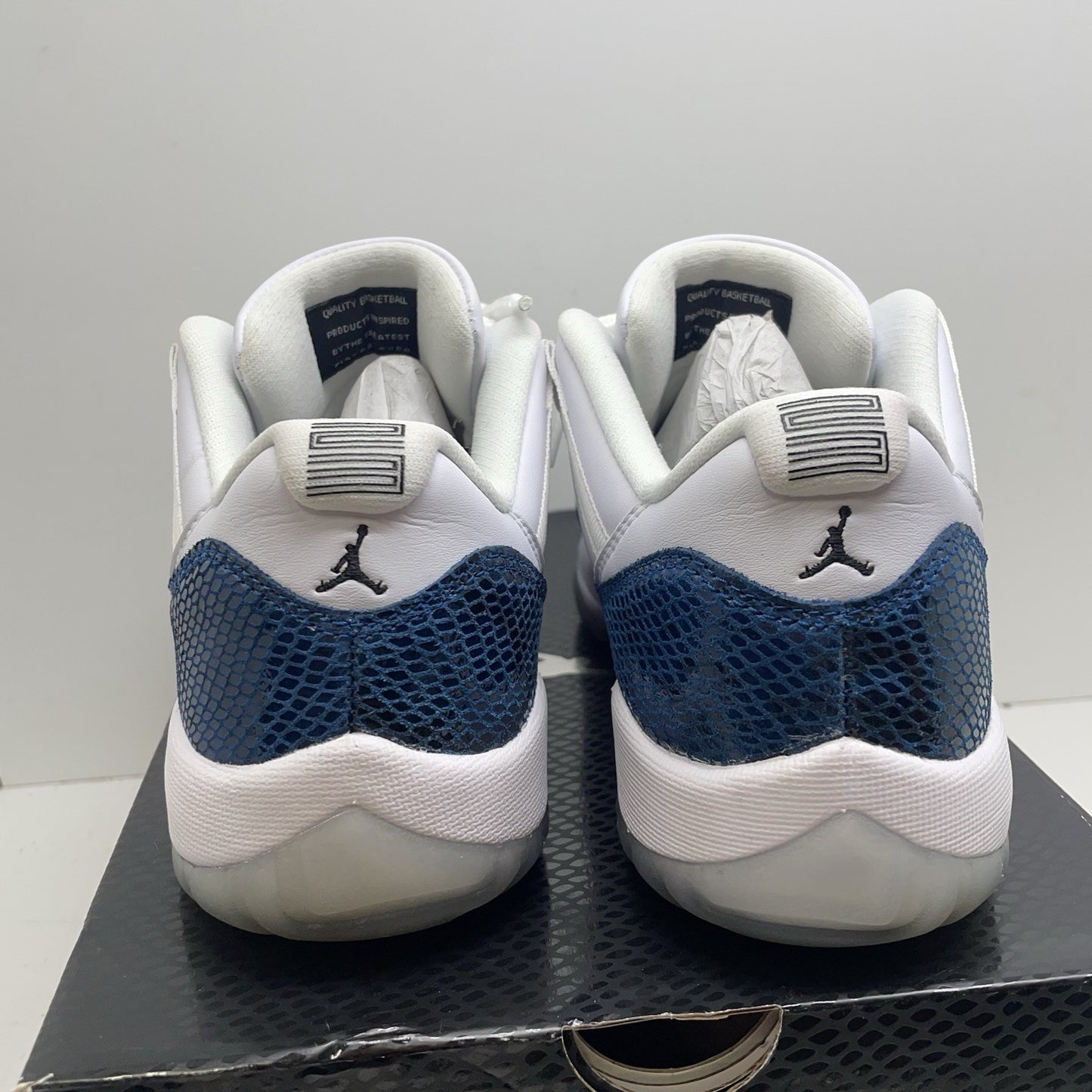 Size 7.5 - Jordan 11 Retro Low Snakeskin 201910