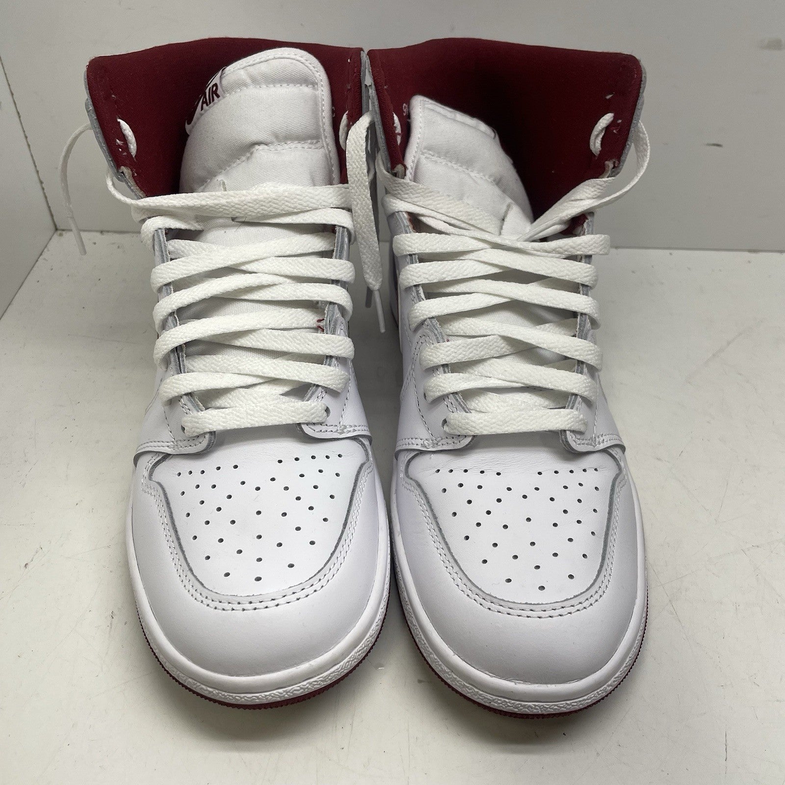 Size 9.5 - Air Jordan 1 Retro '85 OG High Metallic Burgundy5