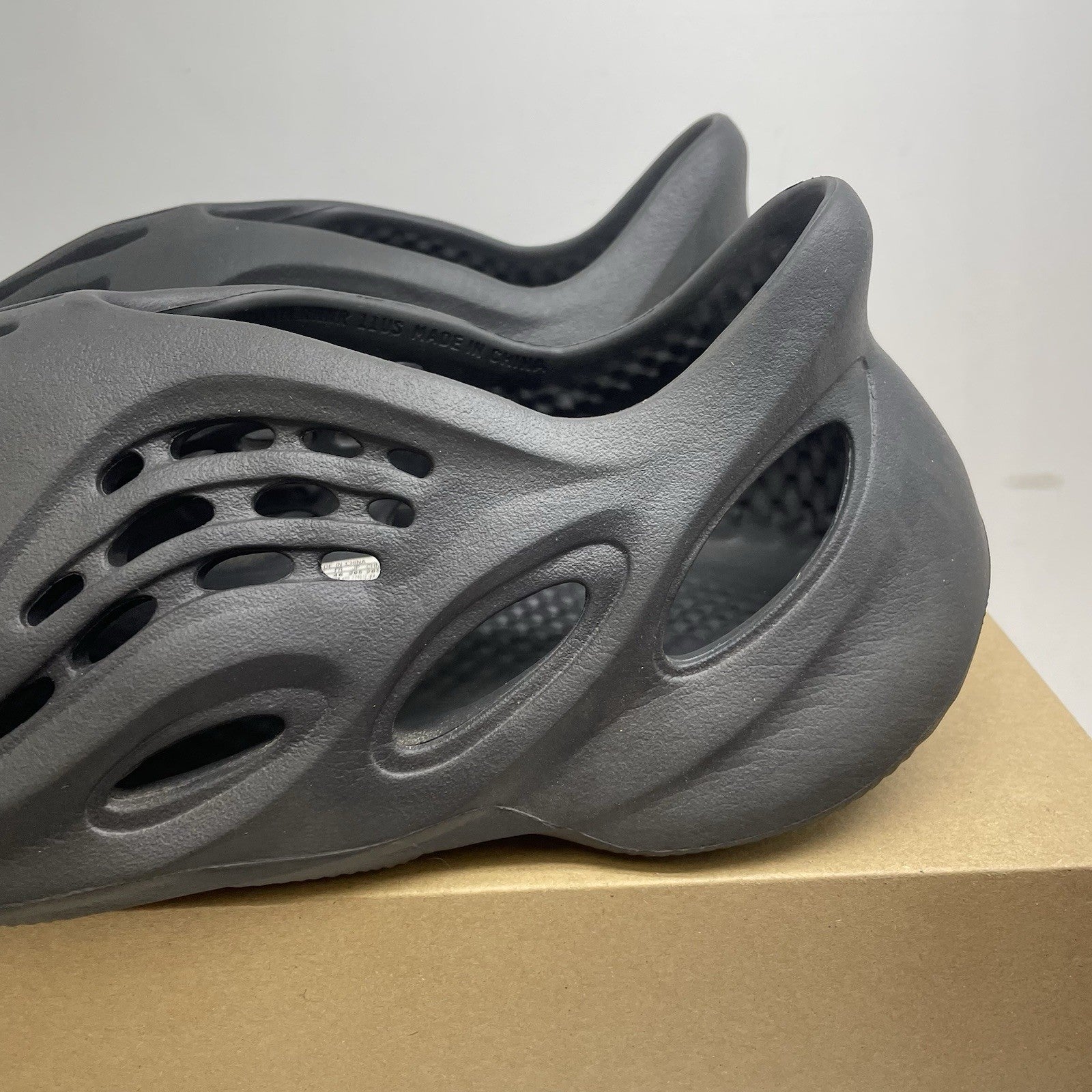 adidas yeezy foam runner onyx Size 117