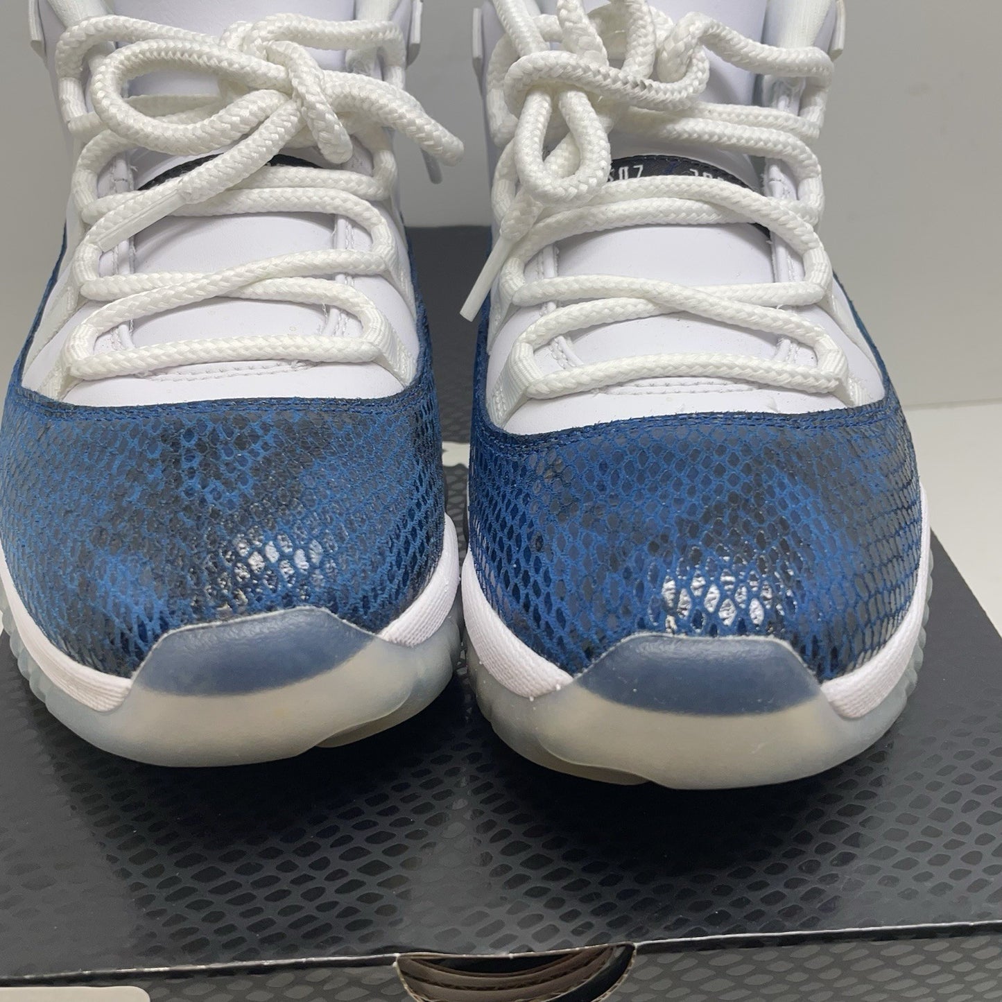 Size 7.5 - Jordan 11 Retro Low Snakeskin 20195