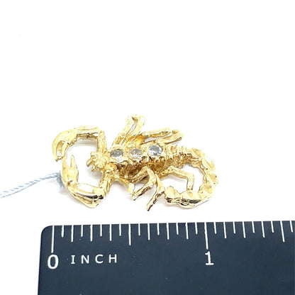 10k Yellow Gold CZ Scorpion Pendant 4.80g2
