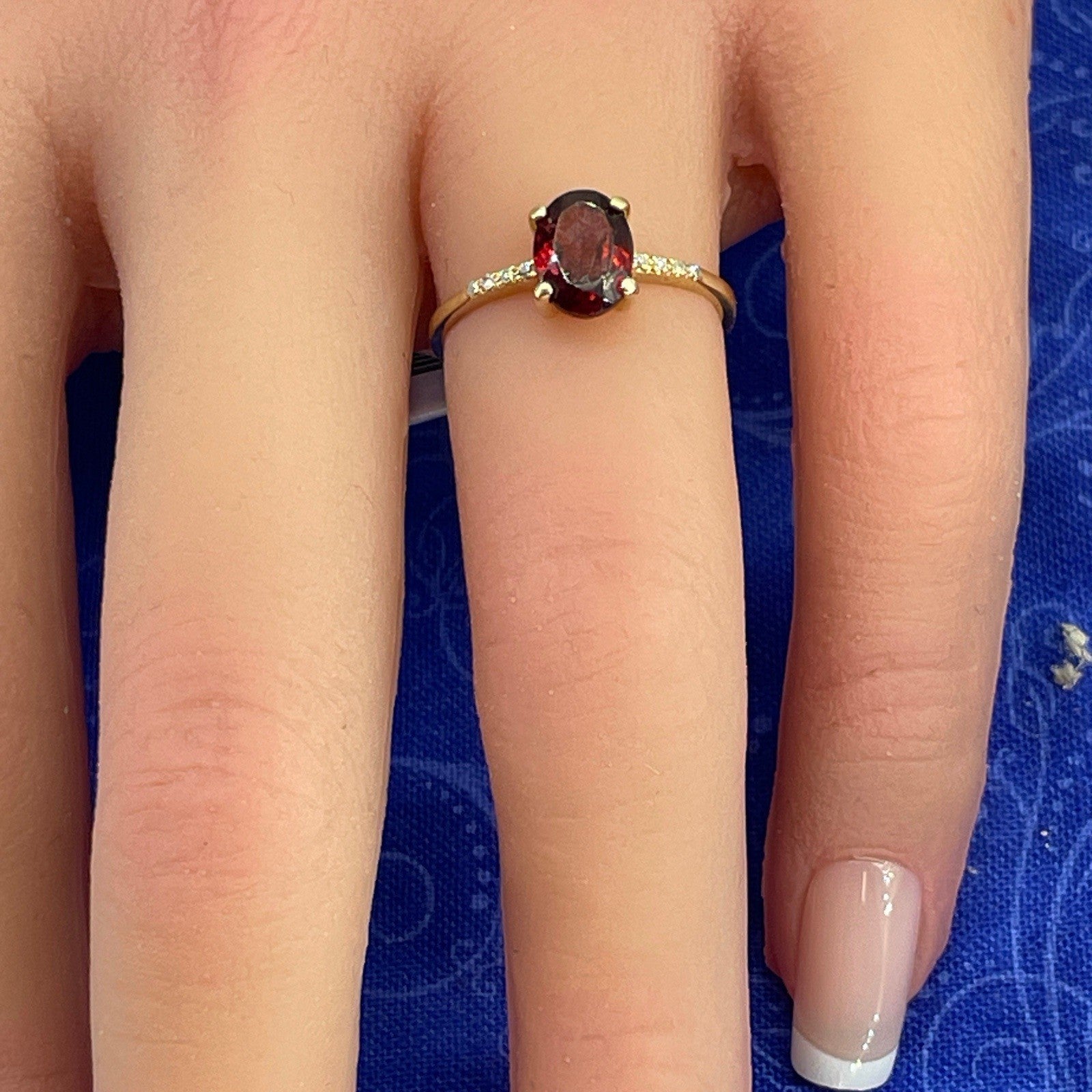 14k Yellow Gold Women’s Garnet Ring 1.45g Size 54
