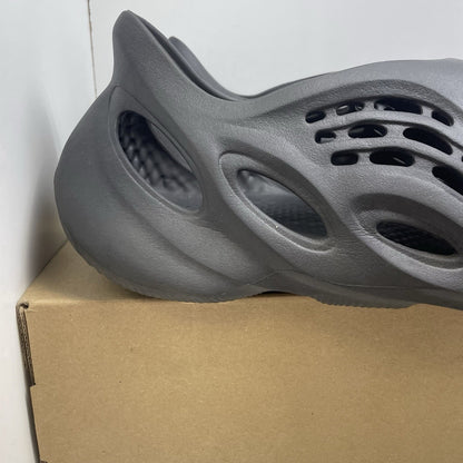 adidas yeezy foam runner onyx Size 111