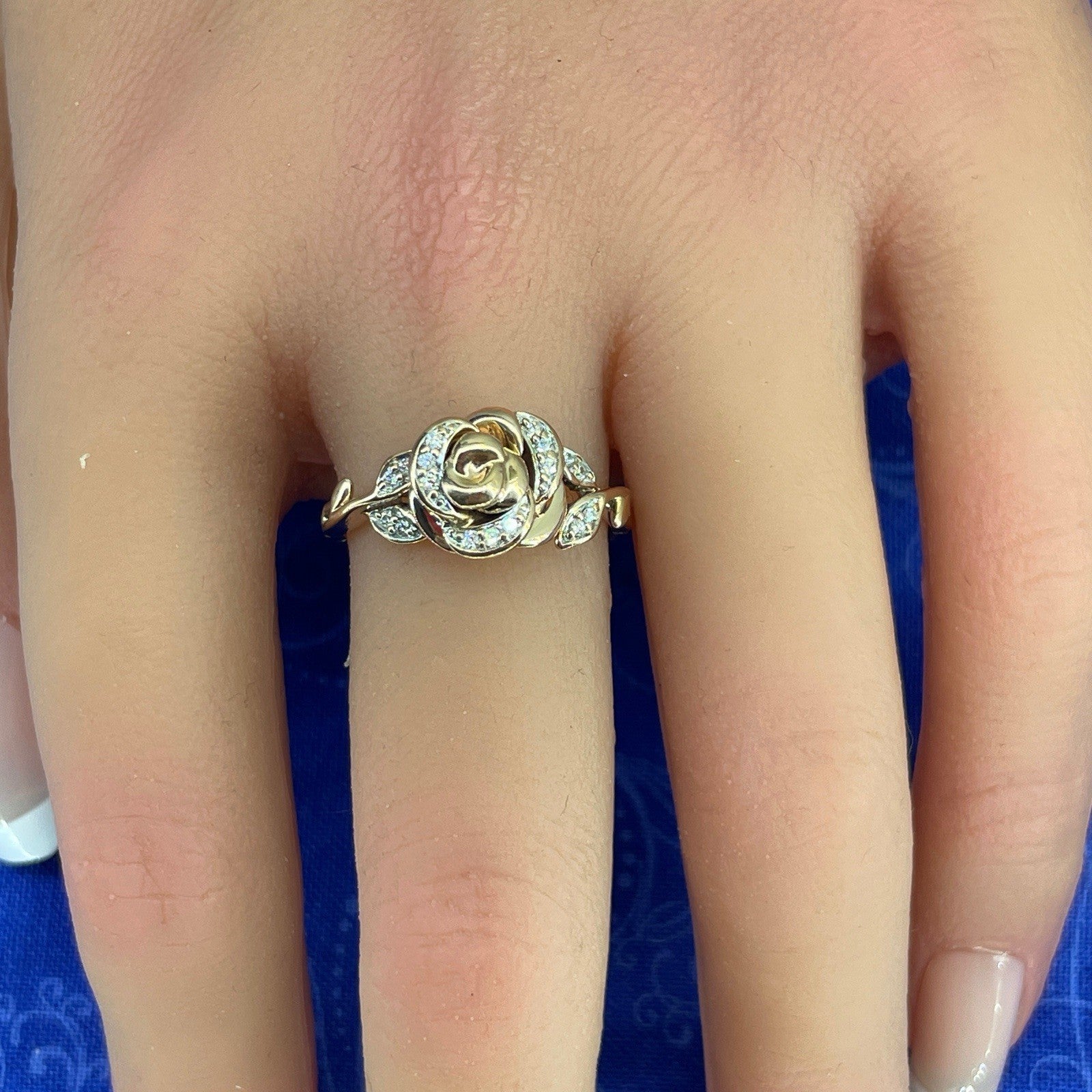 10k Rose Gold Women’s Rose Ring 3.90g Size 74