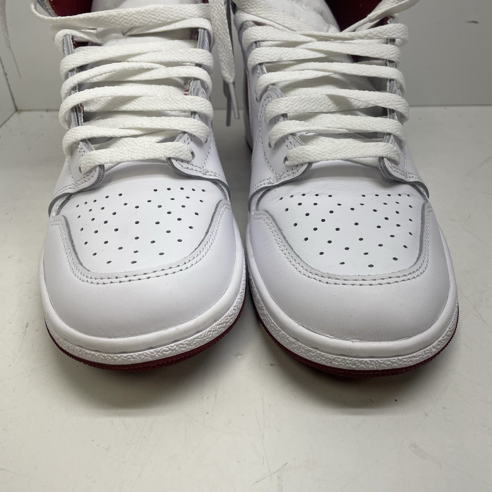 Size 9.5 - Air Jordan 1 Retro '85 OG High Metallic Burgundy4