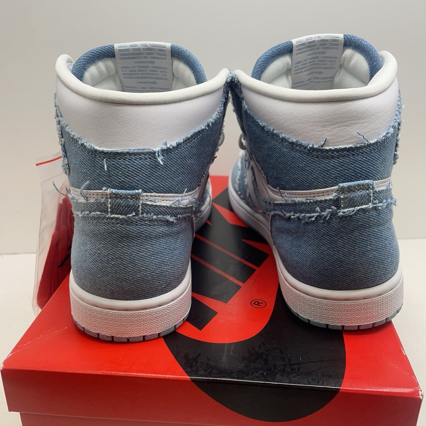 Size 9 - Jordan 1 High OG Denim 20228
