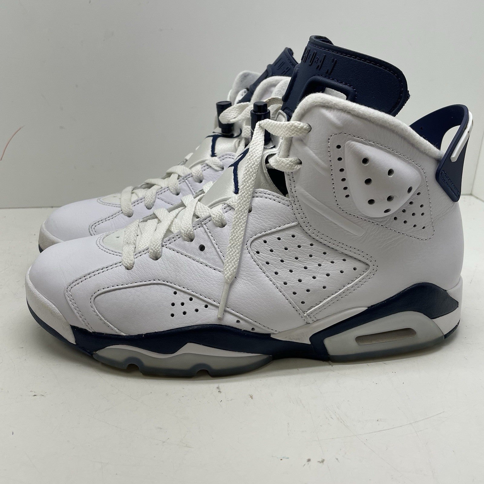 Size 9 - Jordan 6 Retro Midnight Navy7