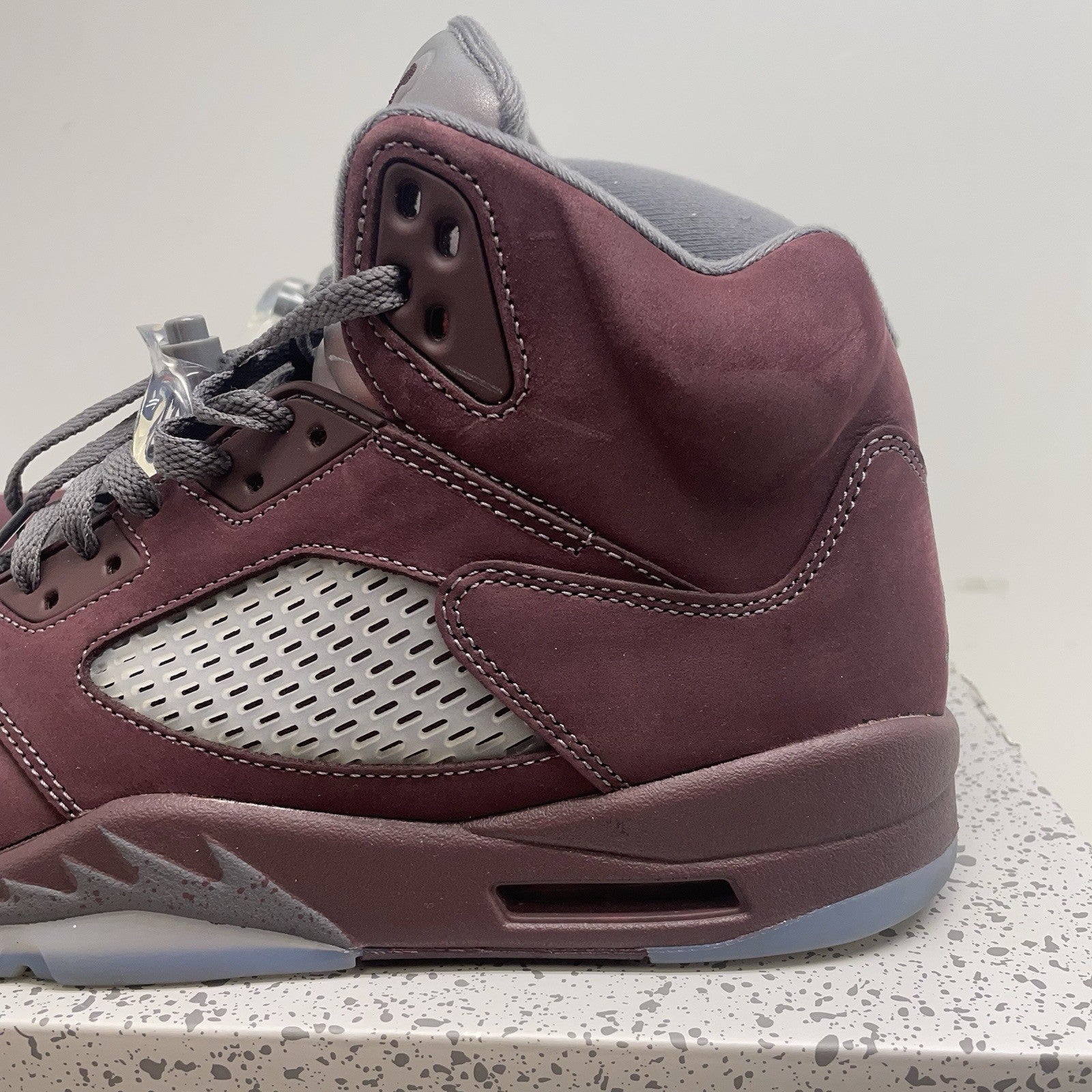 Size 11 - Air Jordan 5 Retro SE 2023 Burgundy9