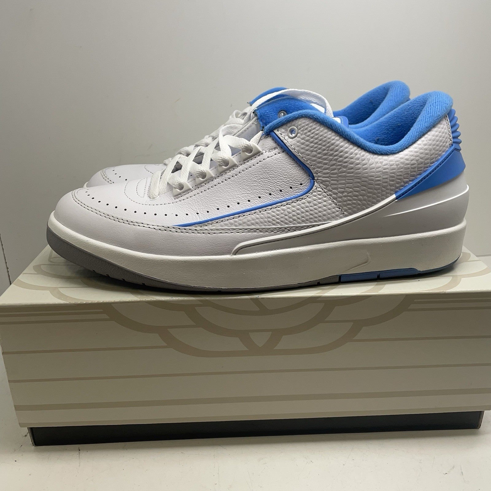 Size 11 - Air Jordan 2 Retro Low UNC9