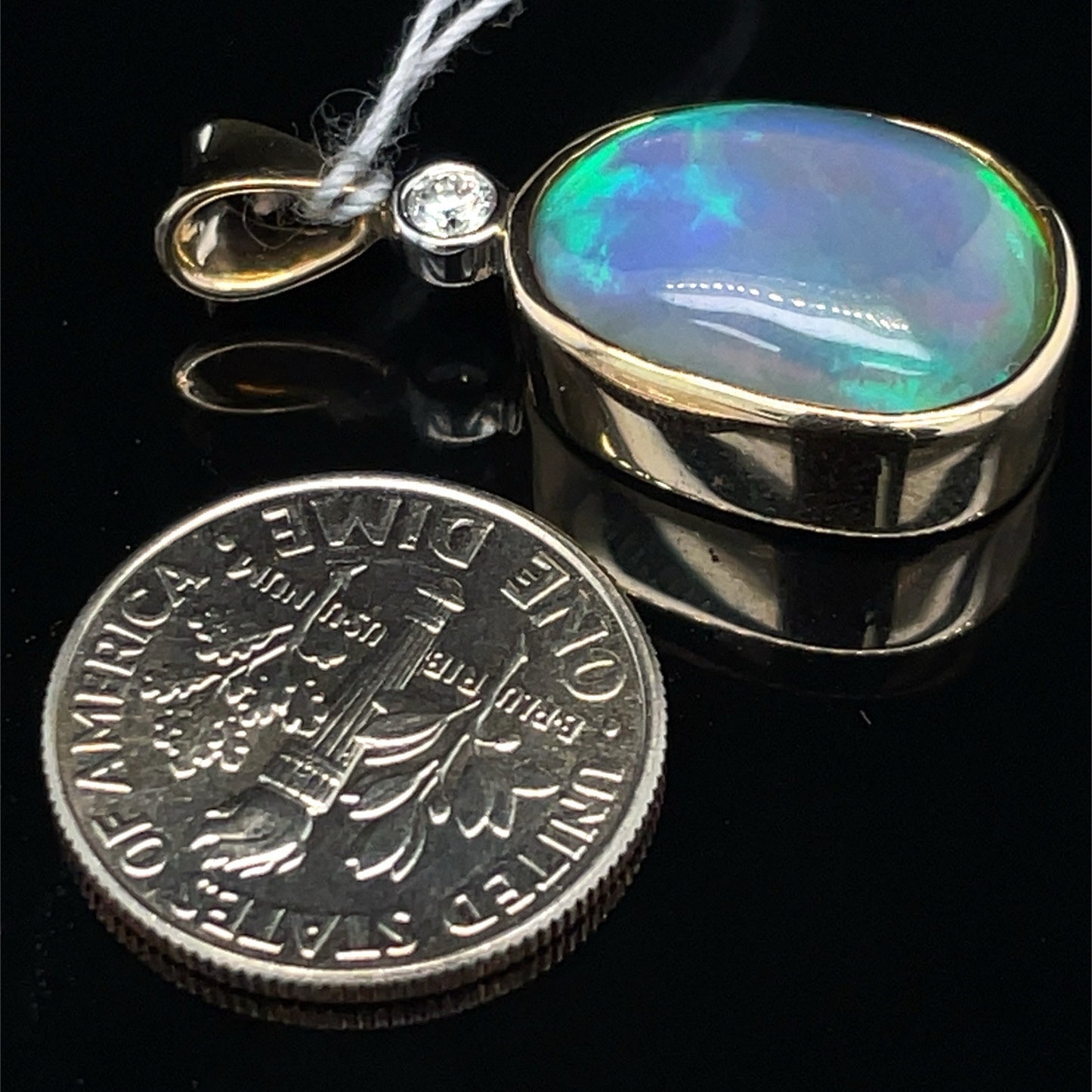 14k Yellow Gold Women’s Opal Pendant 4.50g 1